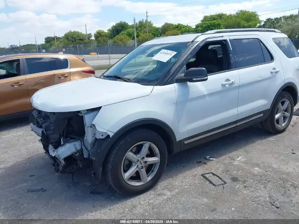 1FM5K7D84KGA68977 2019 FORD EXPLORER - Image 2