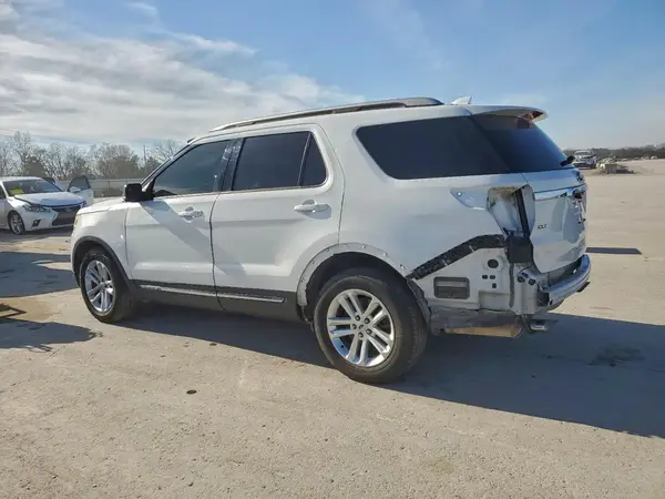 1FM5K7D85GGB49946 2016 FORD EXPLORER - Image 2