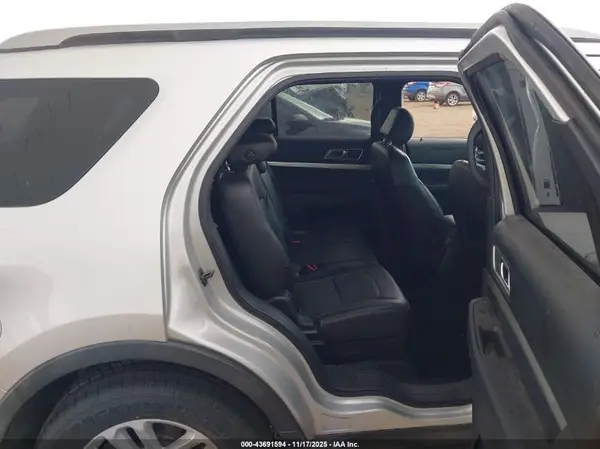 1FM5K7D85GGD12675 2016 FORD EXPLORER - Image 8