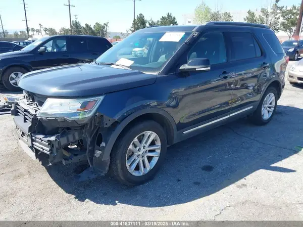 1FM5K7D85HGA12121 2017 FORD EXPLORER - Image 2