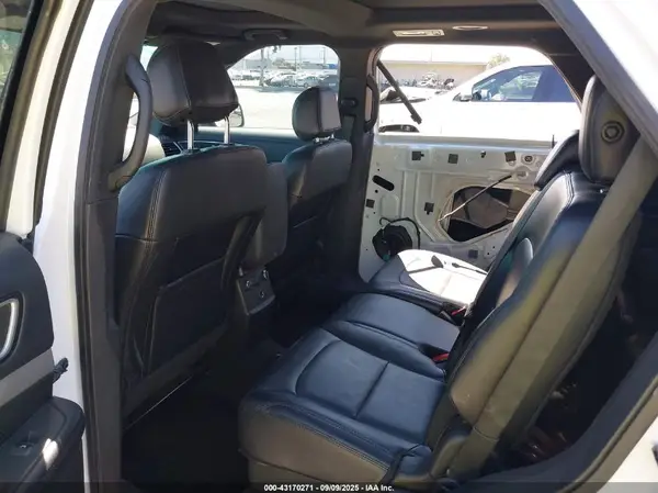 1FM5K7D85HGA43370 2017 FORD EXPLORER - Image 8