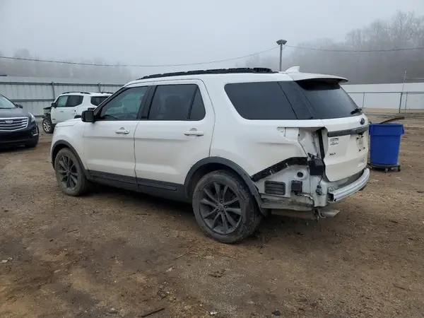 1FM5K7D85HGA88213 2017 FORD EXPLORER - Image 2