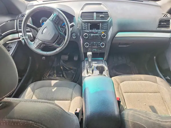 1FM5K7D85HGB03972 2017 FORD EXPLORER - Image 8