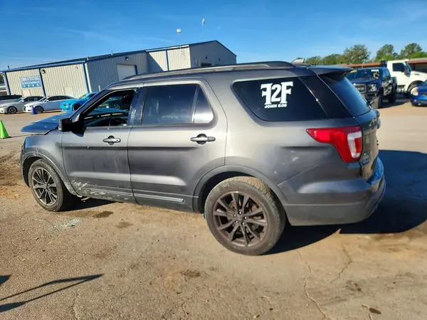 1FM5K7D85HGB27706 2017 FORD EXPLORER - Image 2