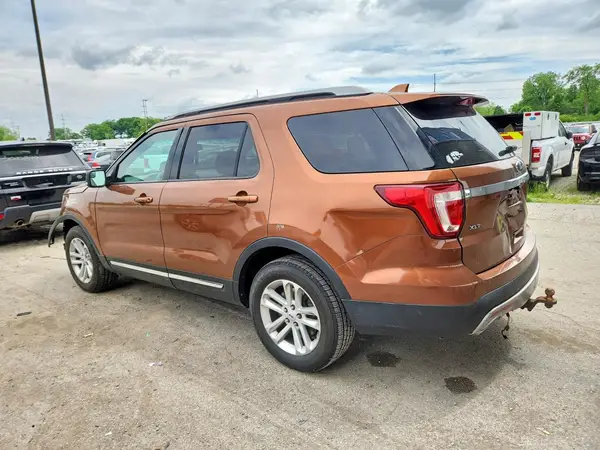 1FM5K7D85HGB29455 2017 FORD EXPLORER - Image 2