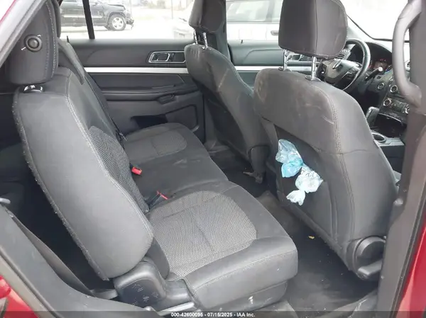 1FM5K7D85HGB32100 2017 FORD EXPLORER - Image 8