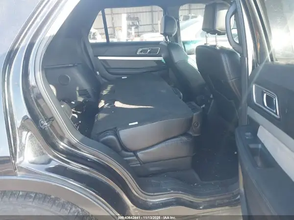 1FM5K7D85HGB37653 2017 FORD EXPLORER - Image 8