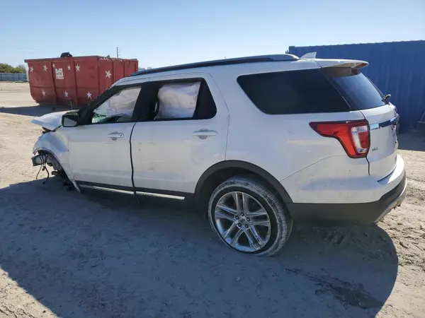 1FM5K7D85HGB38057 2017 FORD EXPLORER - Image 2