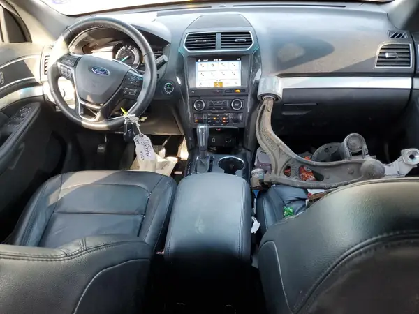 1FM5K7D85HGB59815 2017 FORD EXPLORER - Image 8