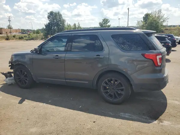1FM5K7D85HGB76386 2017 FORD EXPLORER - Image 2