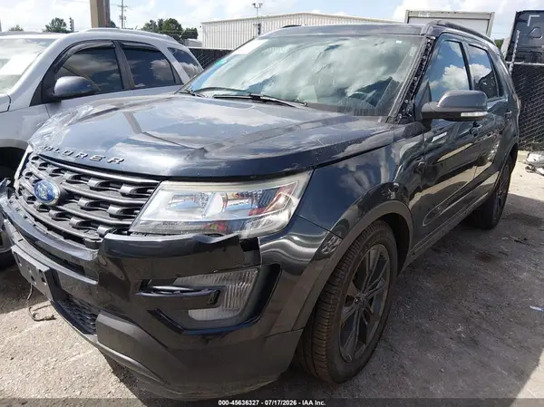 1FM5K7D85HGC21665 2017 FORD EXPLORER - Image 2