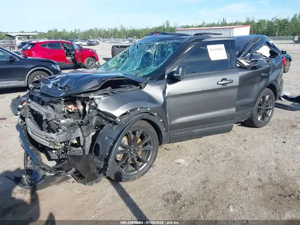 1FM5K7D85HGC45173 2017 FORD EXPLORER - Image 2