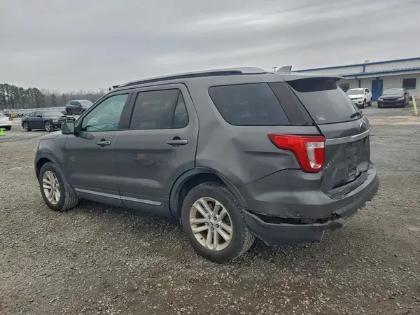 1FM5K7D85HGC51183 2017 FORD EXPLORER - Image 2