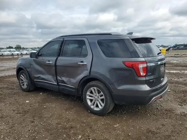 1FM5K7D85HGD10751 2017 FORD EXPLORER - Image 2