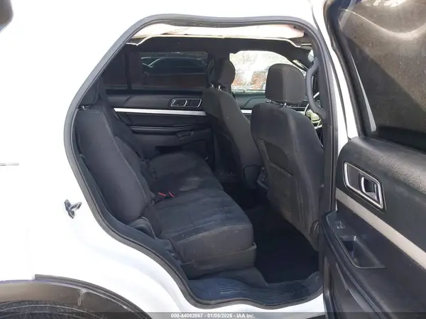 1FM5K7D85HGD16811 2017 FORD EXPLORER - Image 8