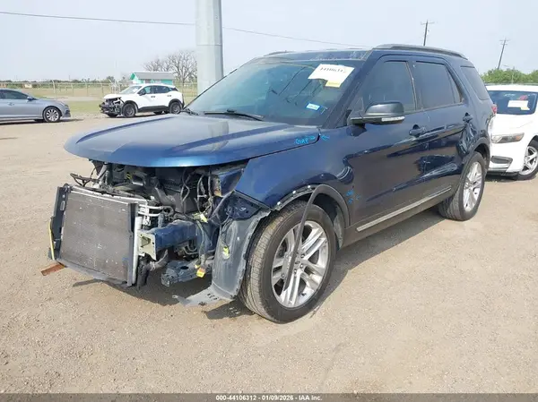 1FM5K7D85HGD40543 2017 FORD EXPLORER - Image 2
