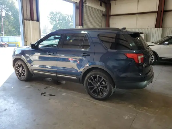 1FM5K7D85HGD53180 2017 FORD EXPLORER - Image 2