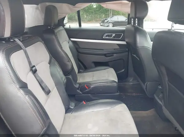 1FM5K7D85HGD63143 2017 FORD EXPLORER - Image 8