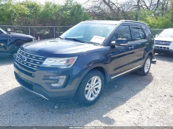1FM5K7D85HGD82744 2017 FORD EXPLORER - Image 2