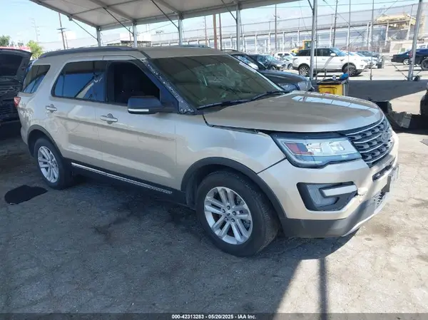 1FM5K7D85HGD89676 2017 FORD EXPLORER - Image 1