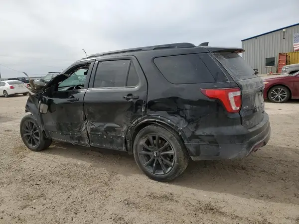 1FM5K7D85HGE21641 2017 FORD EXPLORER - Image 2