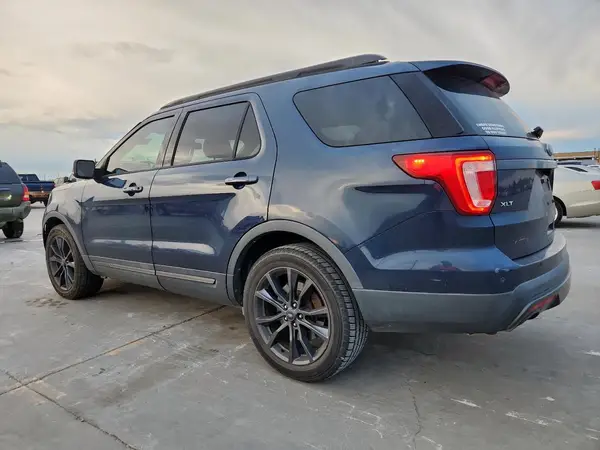 1FM5K7D85HGE23034 2017 FORD EXPLORER - Image 2