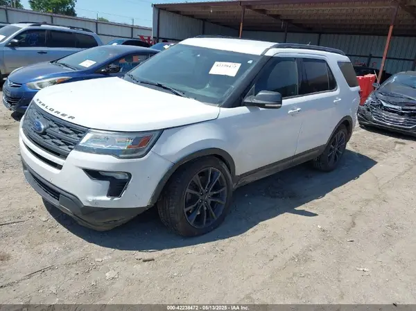 1FM5K7D85JGA13050 2018 FORD EXPLORER - Image 2