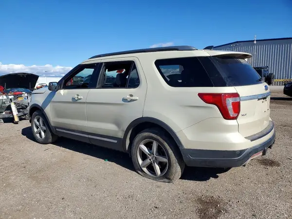 1FM5K7D85JGA14635 2018 FORD EXPLORER - Image 2