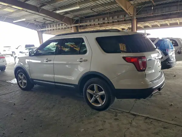 1FM5K7D85JGA36263 2018 FORD EXPLORER - Image 2