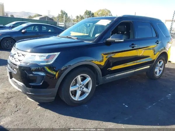 1FM5K7D85JGA43083 2018 FORD EXPLORER - Image 2