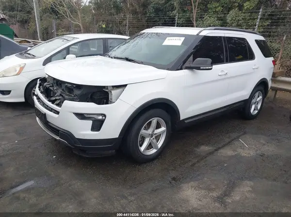 1FM5K7D85JGA51667 2018 FORD EXPLORER - Image 2