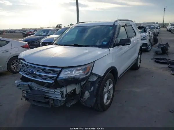 1FM5K7D85JGA54424 2018 FORD EXPLORER - Image 2
