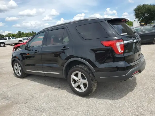 1FM5K7D85JGA76987 2018 FORD EXPLORER - Image 2