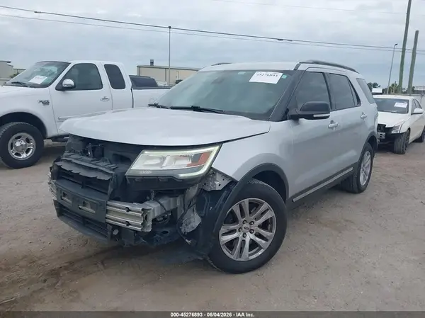 1FM5K7D85JGB39716 2018 FORD EXPLORER - Image 2
