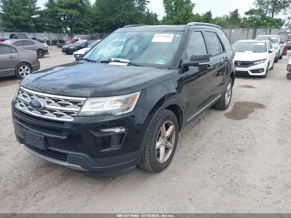 1FM5K7D85JGB50957 2018 FORD EXPLORER - Image 2