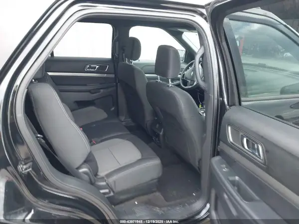 1FM5K7D85JGB76748 2018 FORD EXPLORER - Image 8