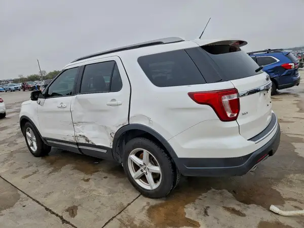 1FM5K7D85JGC53859 2018 FORD EXPLORER - Image 2