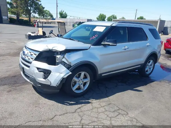 1FM5K7D85JGC55661 2018 FORD EXPLORER - Image 2