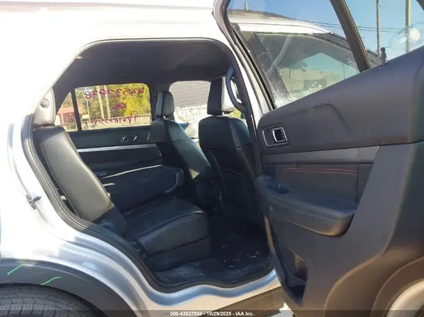 1FM5K7D85JGC67762 2018 FORD EXPLORER - Image 8