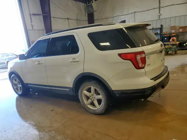 1FM5K7D85JGC84772 2018 FORD EXPLORER - Image 2