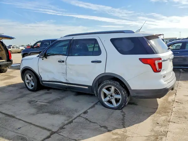 1FM5K7D85KGA07427 2019 FORD EXPLORER - Image 2