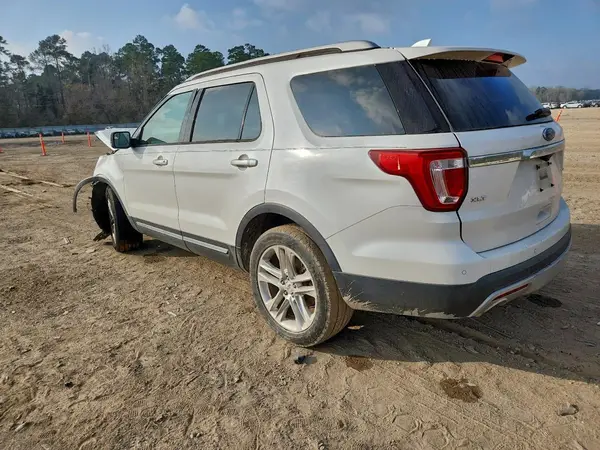 1FM5K7D86GGA01062 2016 FORD EXPLORER - Image 2
