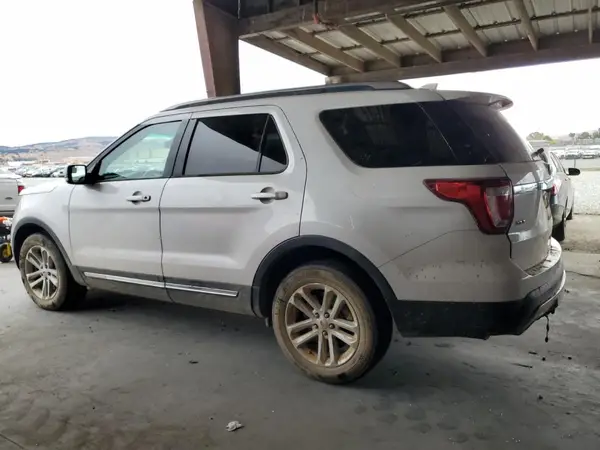1FM5K7D86GGA70656 2016 FORD EXPLORER - Image 2
