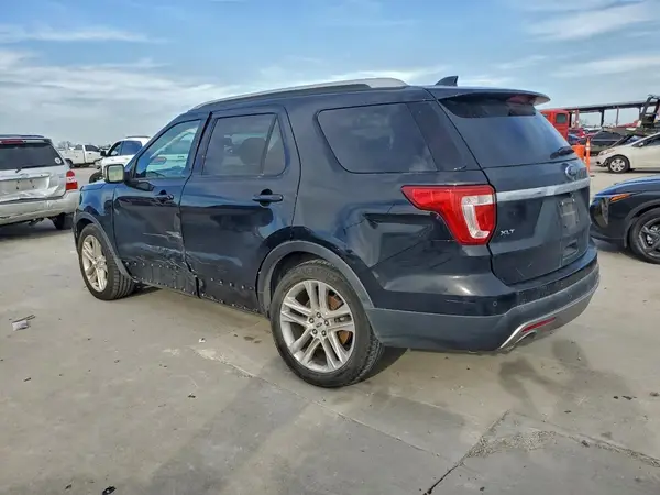 1FM5K7D86GGB15563 2016 FORD EXPLORER - Image 2