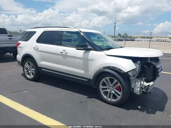 1FM5K7D86GGB15756 2016 FORD EXPLORER - Image 1