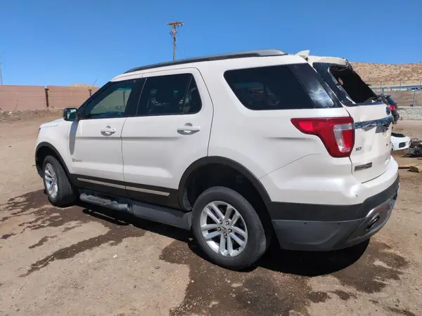 1FM5K7D86GGC09605 2016 FORD EXPLORER - Image 2