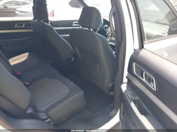 1FM5K7D86GGD02981 2016 FORD EXPLORER - Image 8