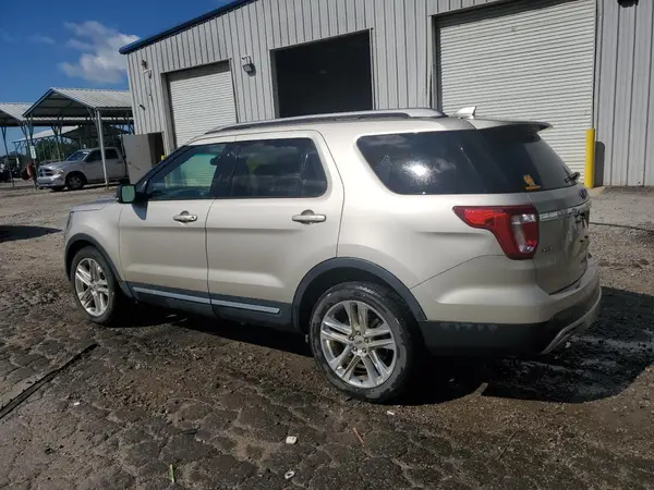1FM5K7D86HGA31633 2017 FORD EXPLORER - Image 2