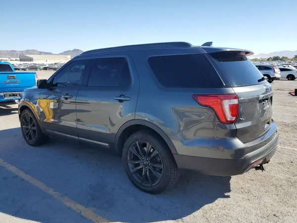 1FM5K7D86HGA61862 2017 FORD EXPLORER - Image 2