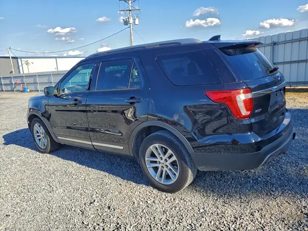 1FM5K7D86HGA77611 2017 FORD EXPLORER - Image 2